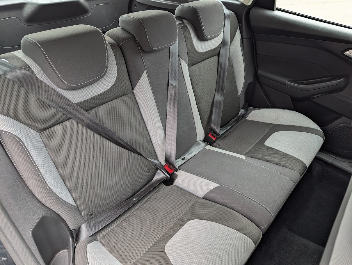 Used Ford Focus 2011 for sale - 77998458: Photo 10