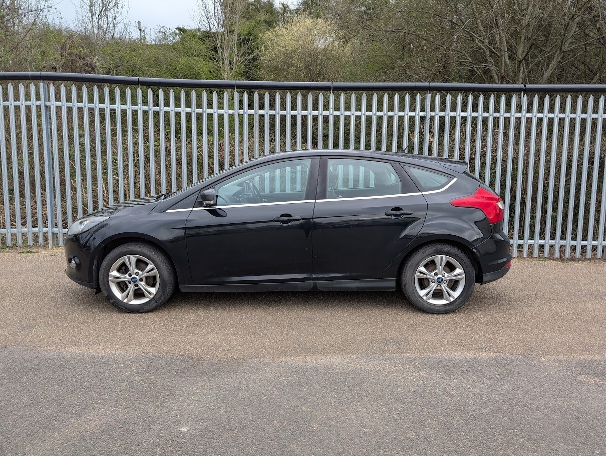 Used Ford Focus 2011 for sale - 77998458: Photo 6