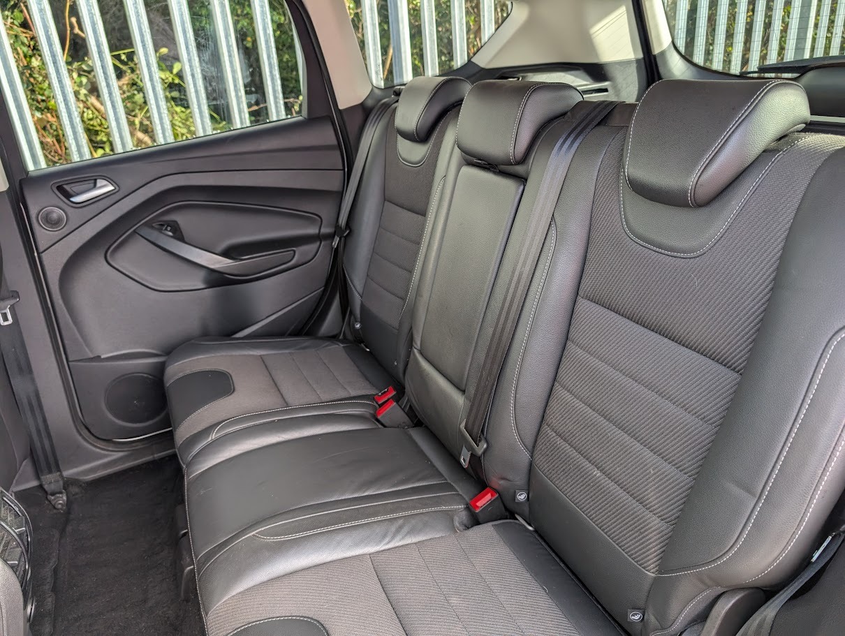 Used Ford Kuga 2015 for sale - 76705711: Photo 10