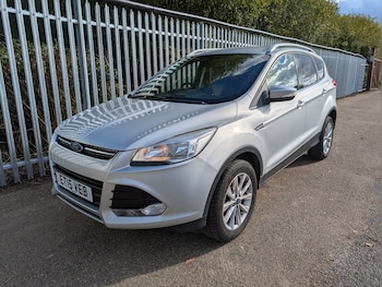 Used Ford Kuga 2015 for sale - 76705711: Photo