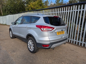 Used Ford Kuga 2015 for sale - 76705711: Photo