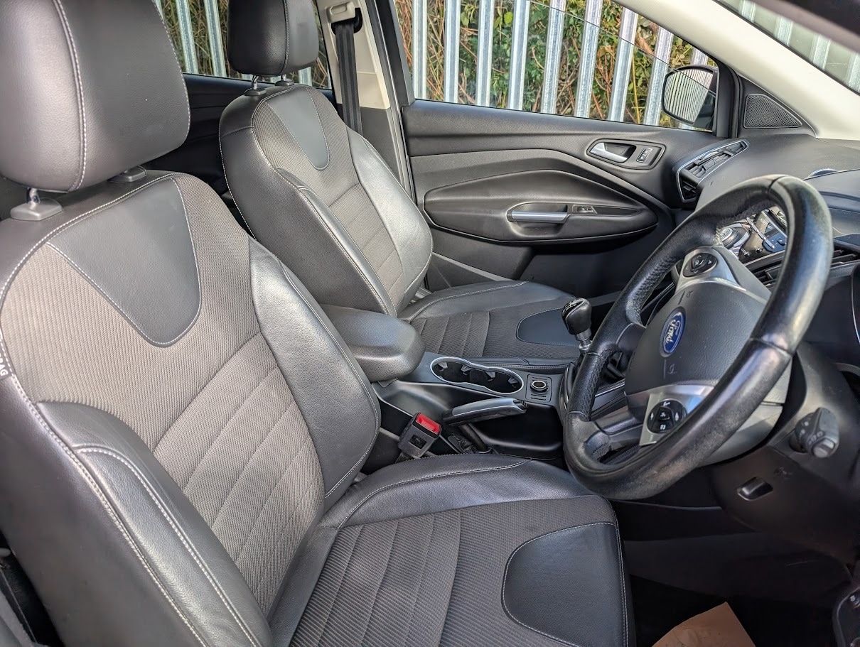 Used Ford Kuga 2015 for sale - 76705711: Photo 9