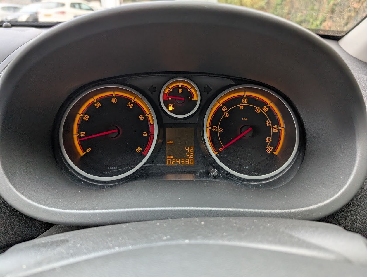 Used Vauxhall Corsa 2013 for sale - 76262813: Photo 7