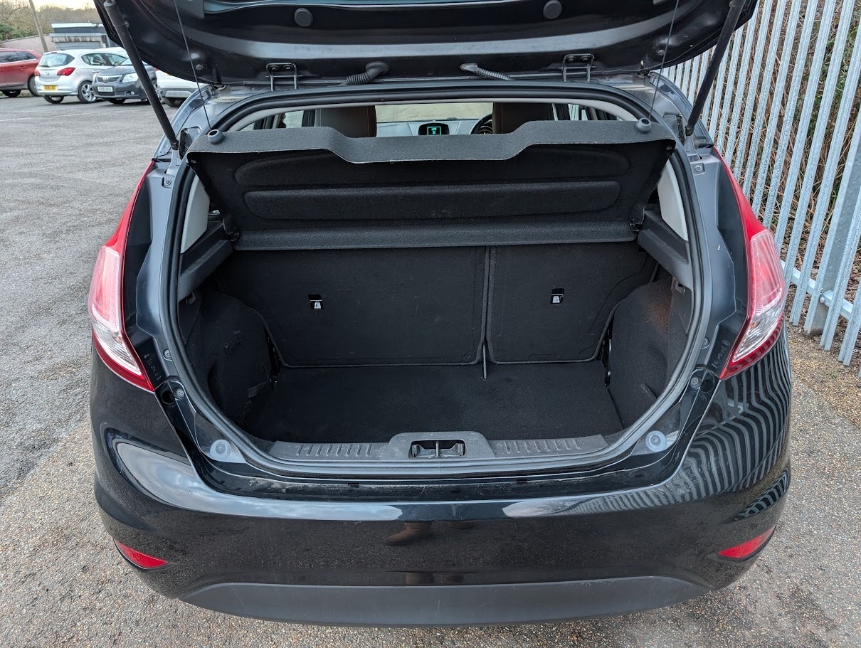 Used Ford Fiesta 2015 for sale - 77363303: Photo 11