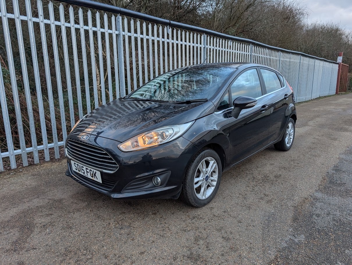 Used Ford Fiesta 2015 for sale - 77363303: Photo 2