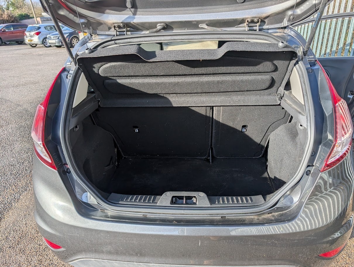 Used Ford Fiesta 2017 for sale - 77353644: Photo 11