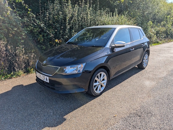 Used Skoda Fabia 2015 for sale - 76181471: Photo 2