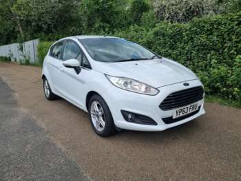 2013 (63) - 1.25 82 Zetec 5dr