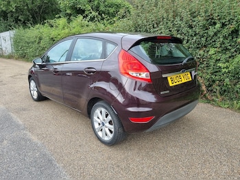 Used Ford Fiesta 2009 for sale - 75406113: Photo