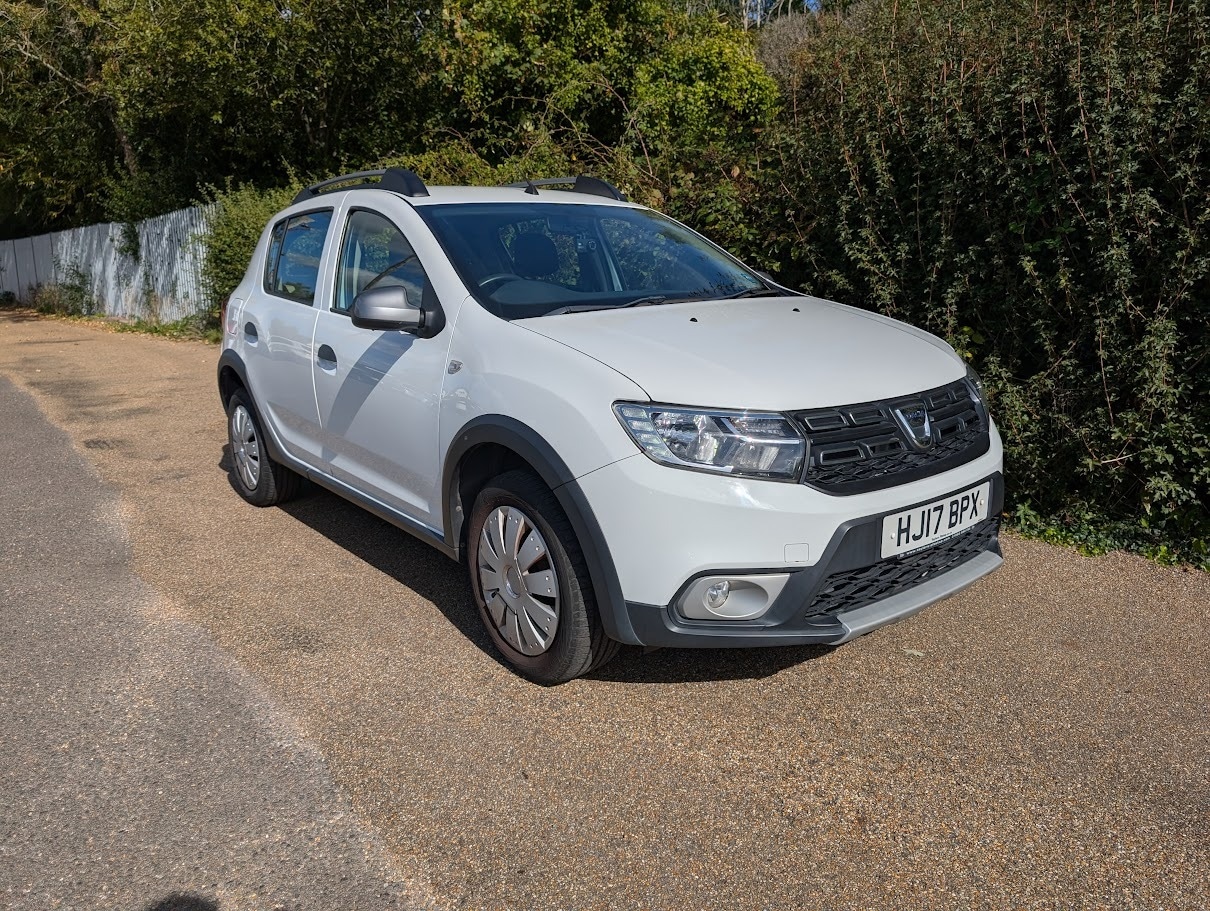 Used Dacia Sandero Stepway 2017 for sale - 76064580: Photo 1
