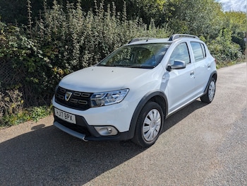 Used Dacia Sandero Stepway 2017 for sale - 76064580: Photo