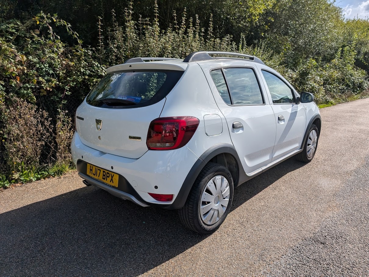 Used Dacia Sandero Stepway 2017 for sale - 76064580: Photo 3