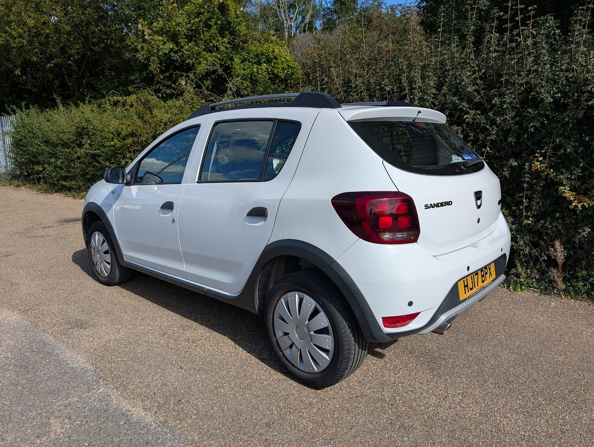 Used Dacia Sandero Stepway 2017 for sale - 76064580: Photo 4
