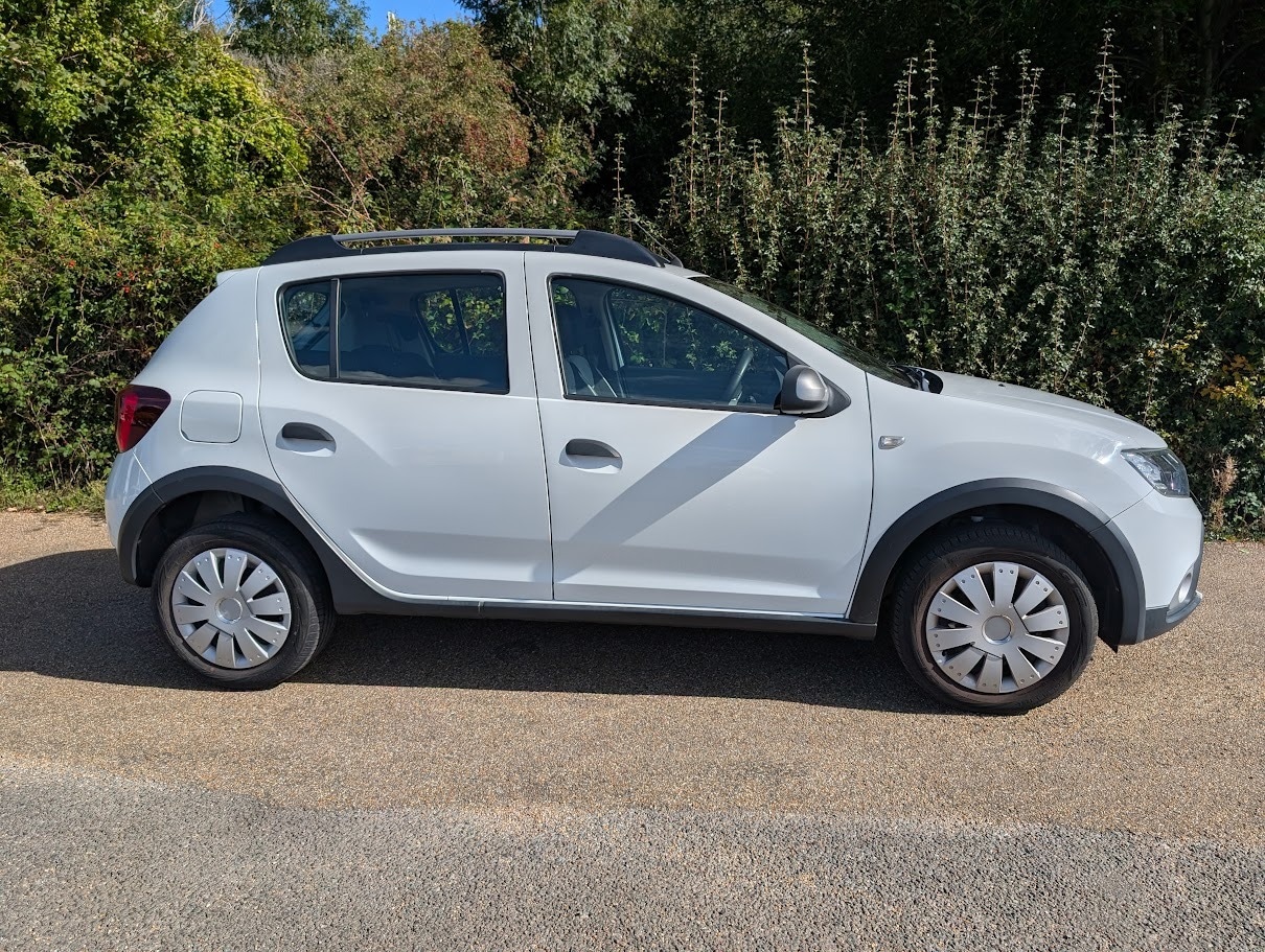 Used Dacia Sandero Stepway 2017 for sale - 76064580: Photo 6