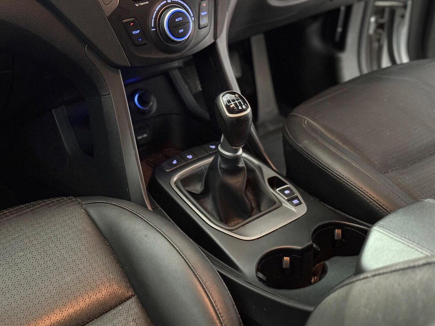 Used Hyundai Santa Fe 2014 for sale - 78182950: Photo 16