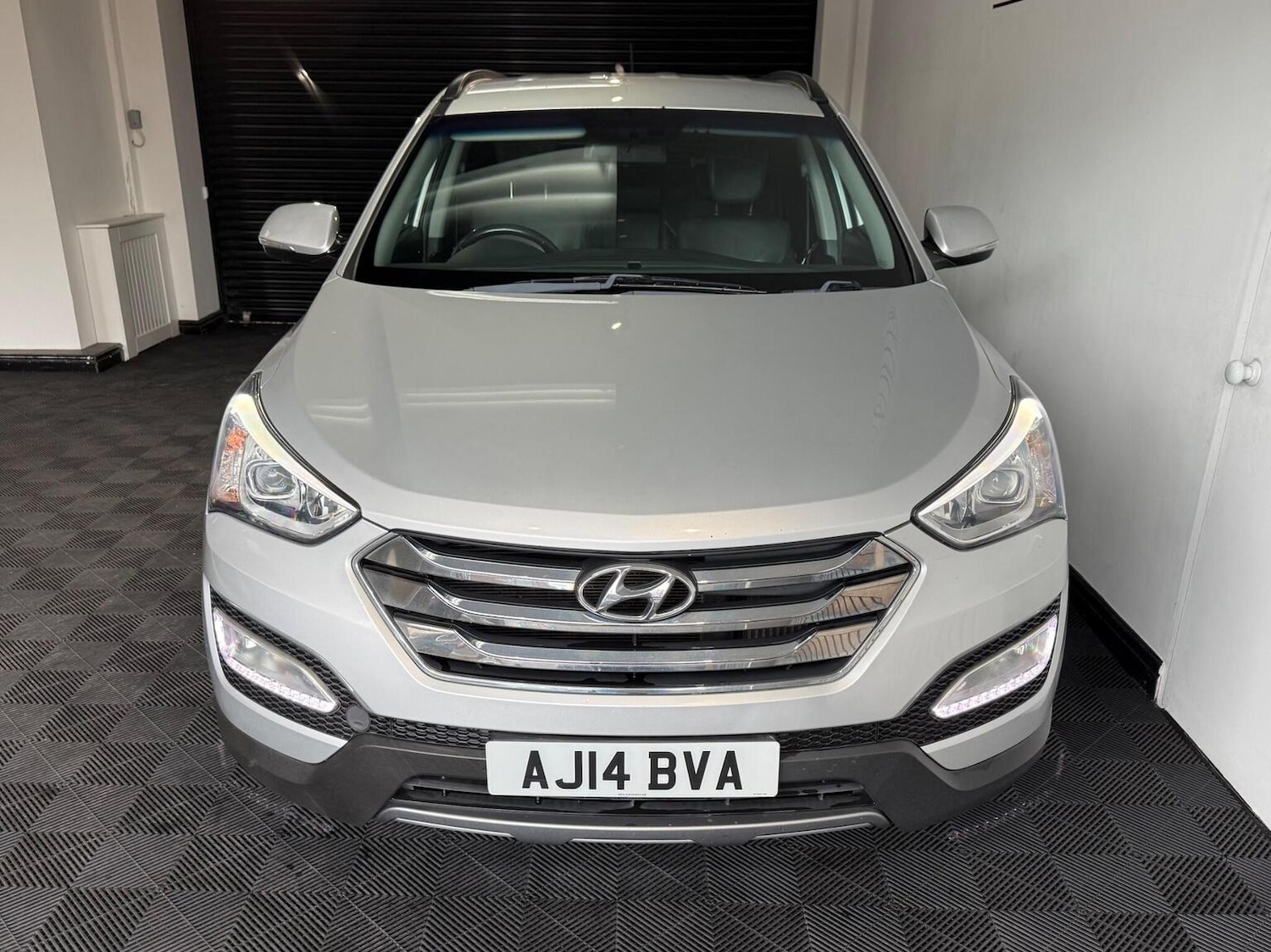 Used Hyundai Santa Fe 2014 for sale - 78182950: Photo 4