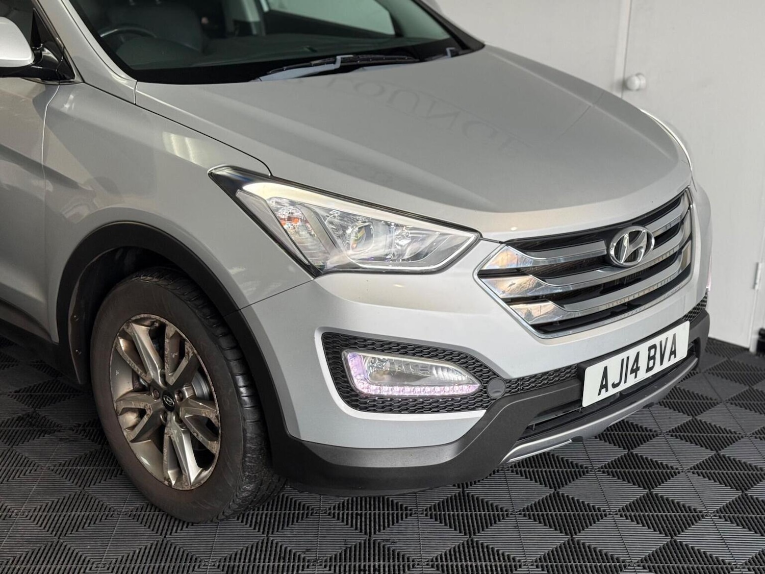 Used Hyundai Santa Fe 2014 for sale - 78182950: Photo 5