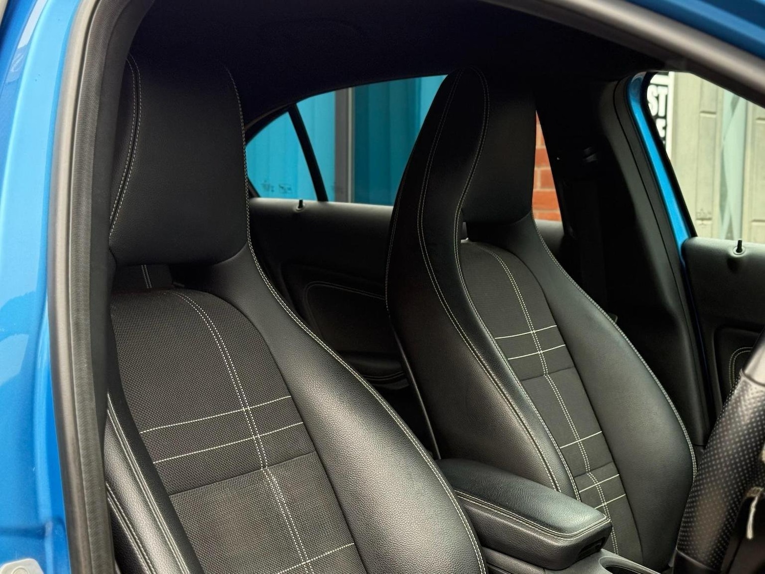 Used Mercedes-Benz A-Class 2013 for sale - 76421856: Photo 15