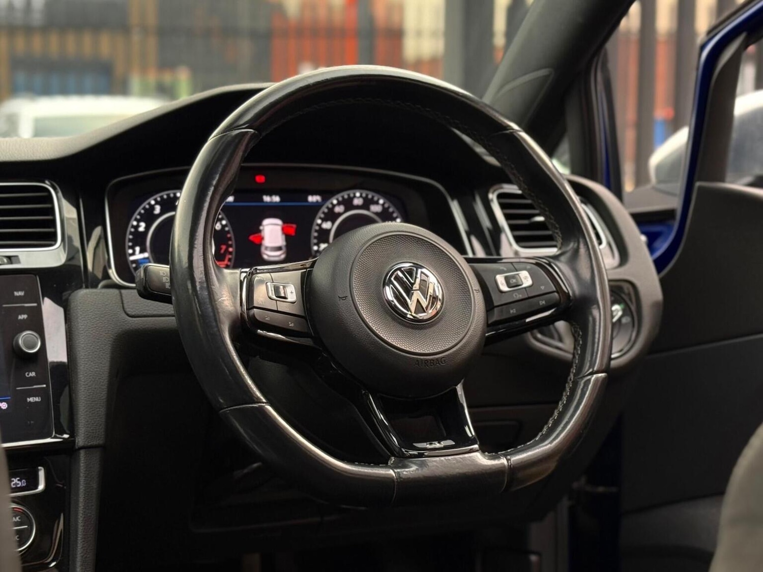 Used Volkswagen Golf 2018 for sale - 78038925: Photo 25