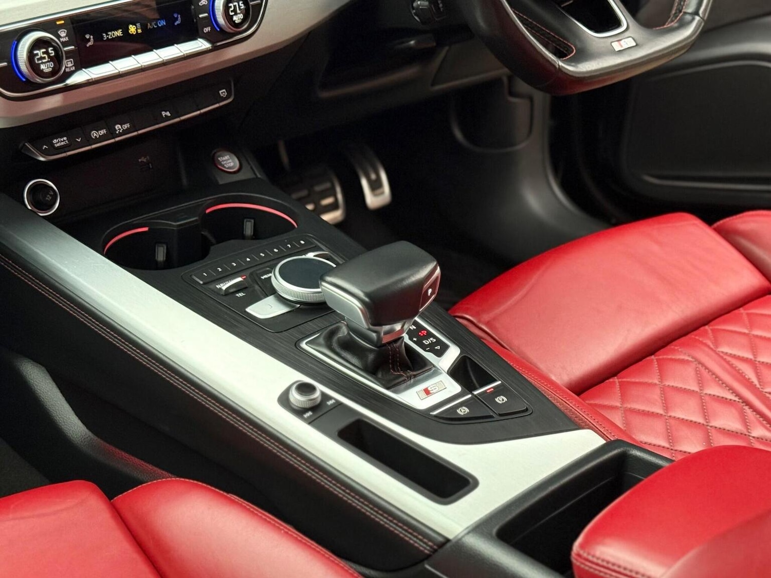 Used Audi A4 2018 for sale - 76982715: Photo 22