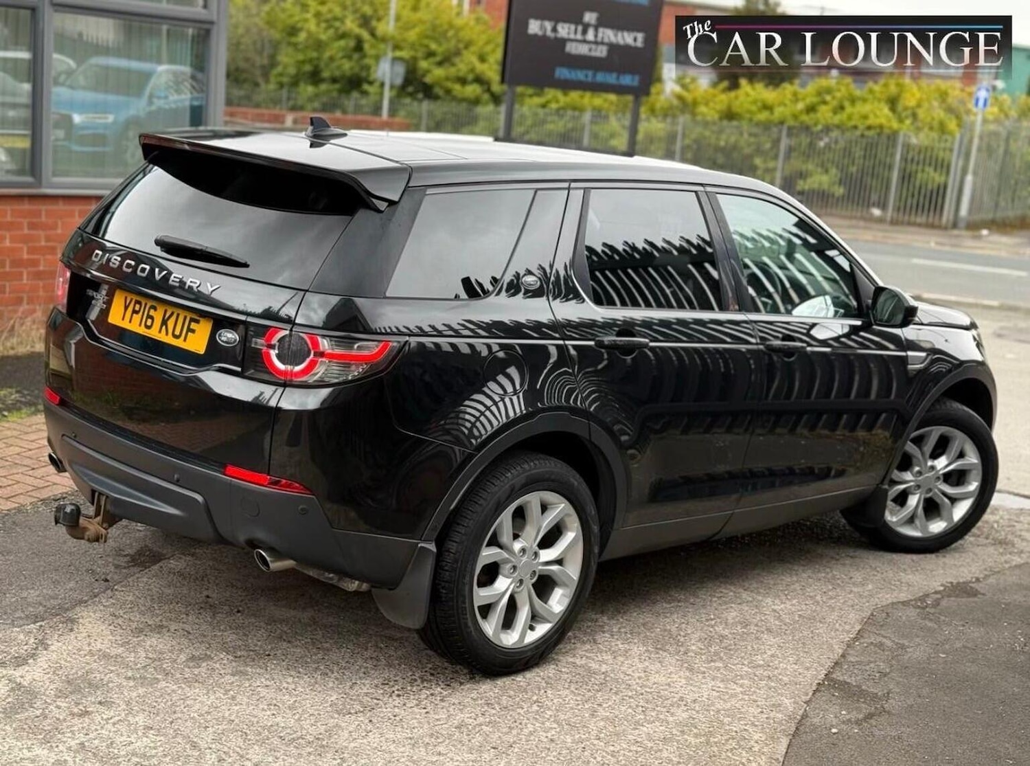 Used Land Rover Discovery Sport 2016 for sale - 78218006: Photo 2