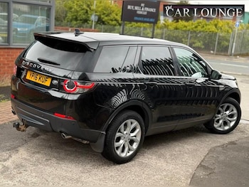 Used Land Rover Discovery Sport 2016 for sale - 78218006: Photo