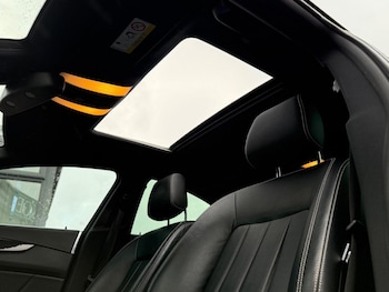 Used Mercedes-Benz CLS 2015 for sale - 77807103: Photo