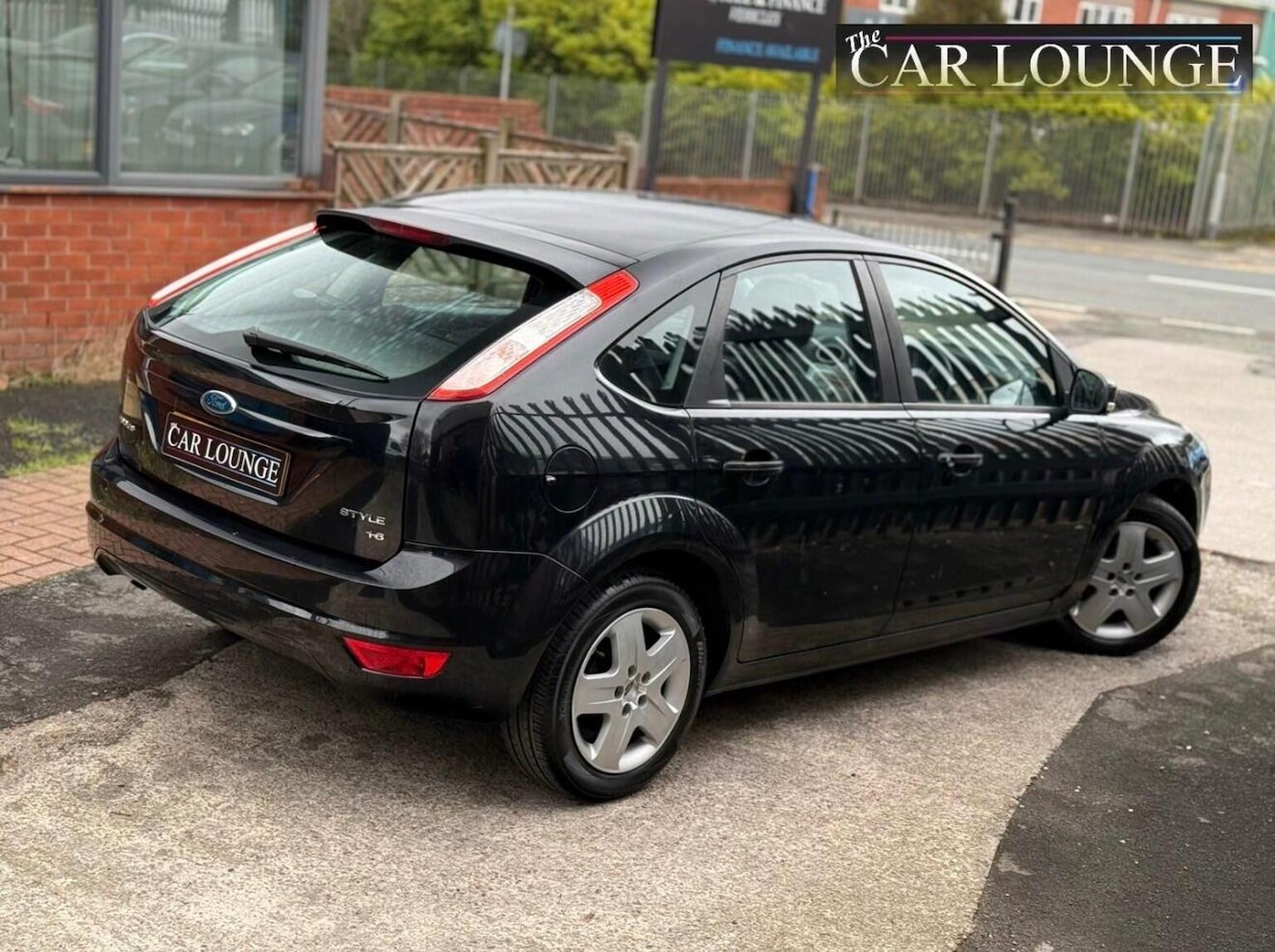 Used Ford Focus 2008 for sale - 77707123: Photo 2