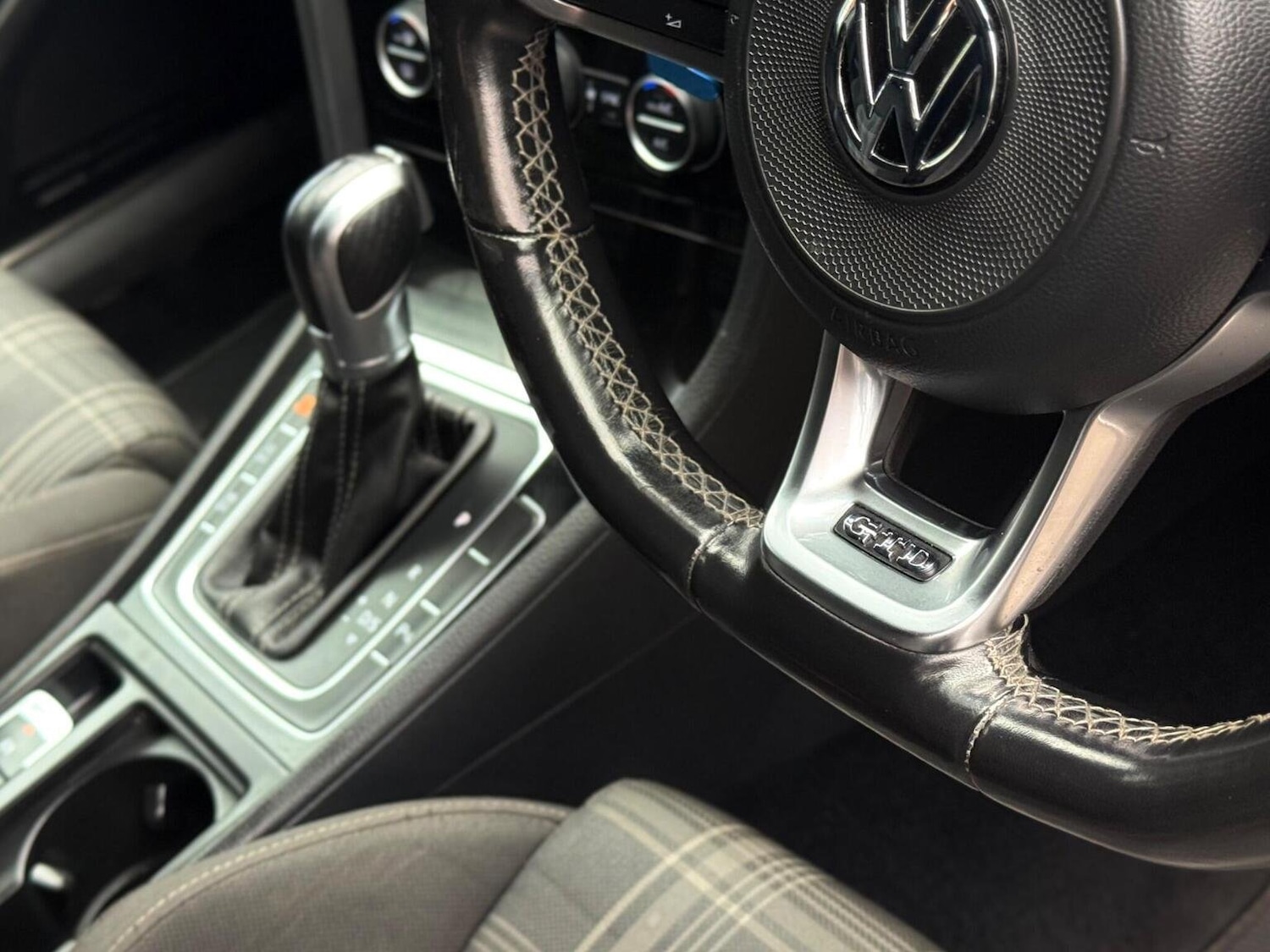 Used Volkswagen Golf 2018 for sale - 76305660: Photo 17
