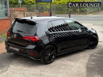 Used Volkswagen Golf 2018 for sale - 76305660: Photo