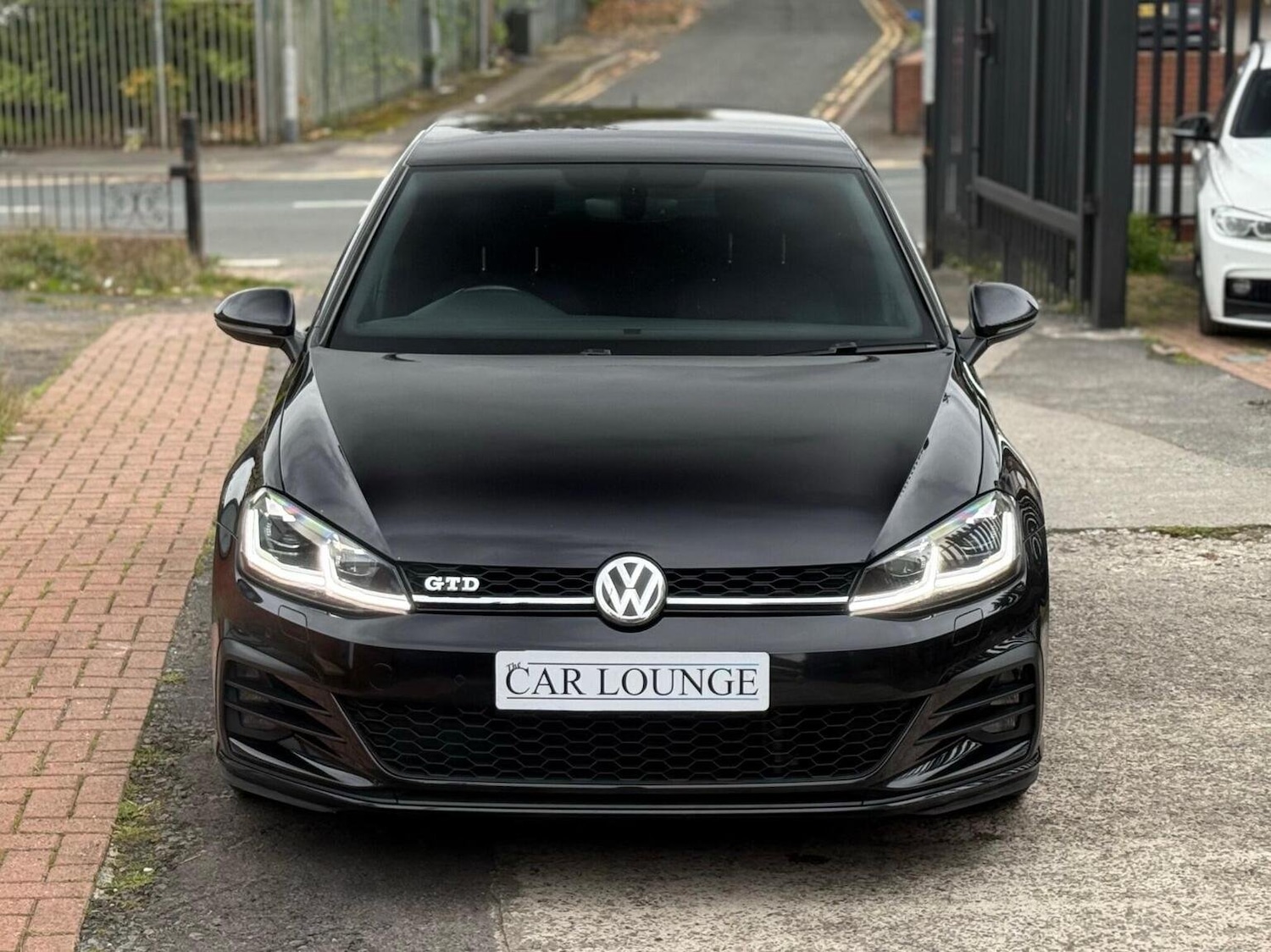 Used Volkswagen Golf 2018 for sale - 76305660: Photo 3