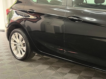 Used Vauxhall Astra 2017 for sale - 78956802: Photo