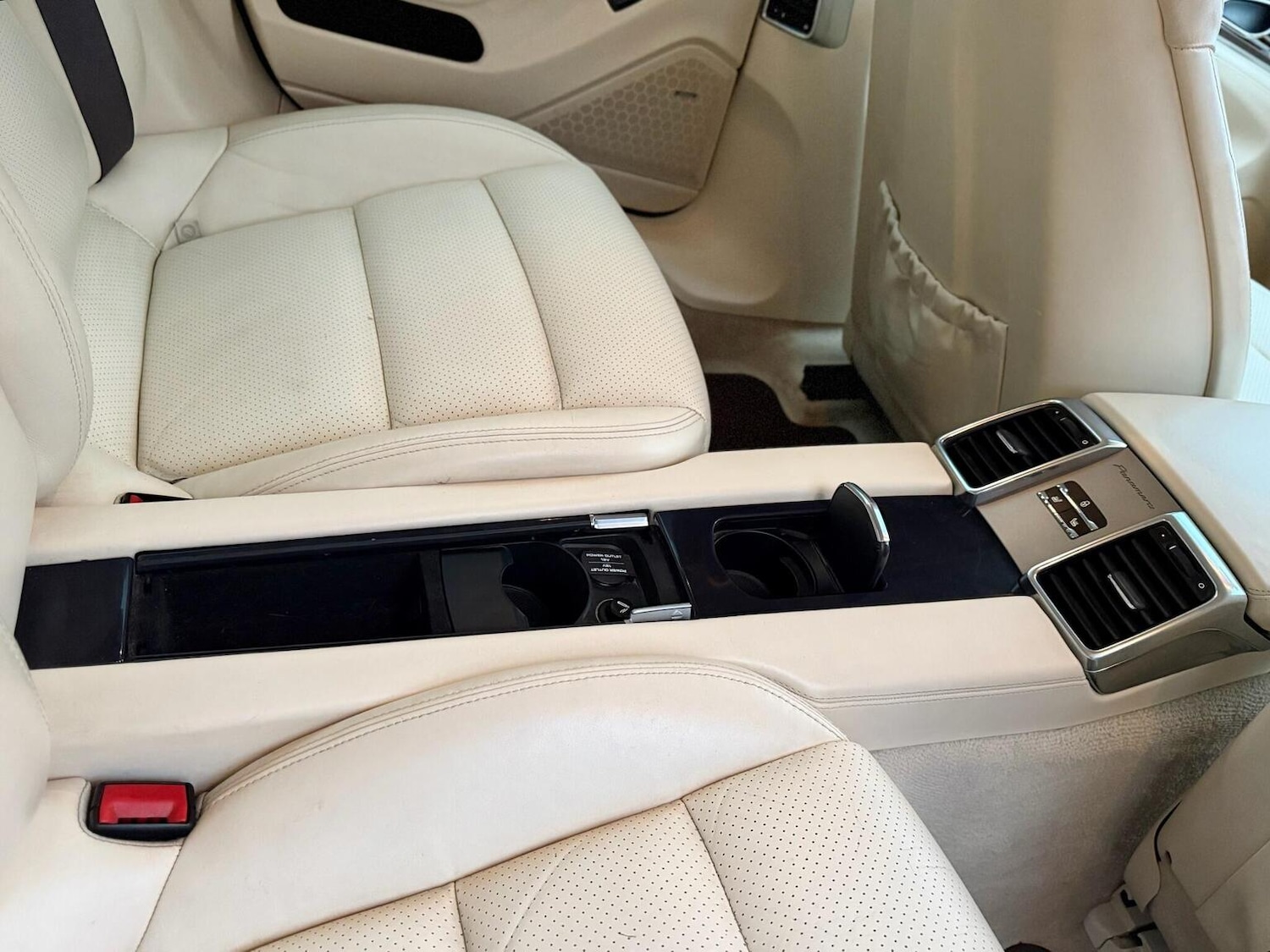 Used Mercedes-Benz C Class 2017 for sale - 76979542: Photo 12