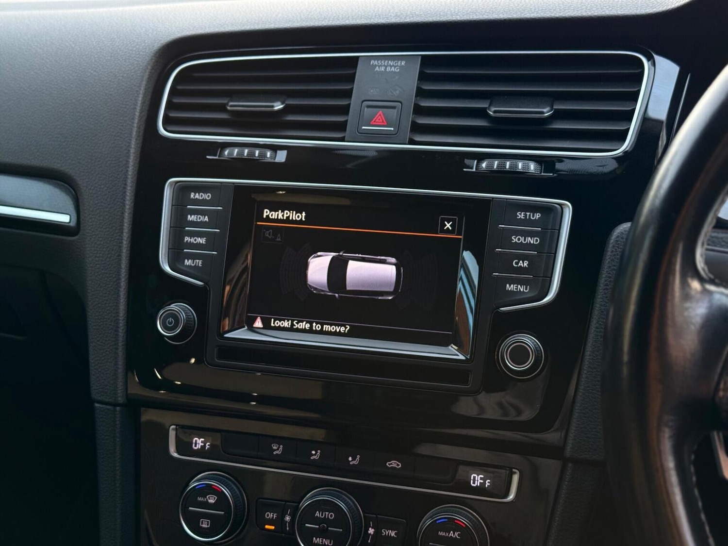 Used Volkswagen Golf 2015 for sale - 77438364: Photo 30