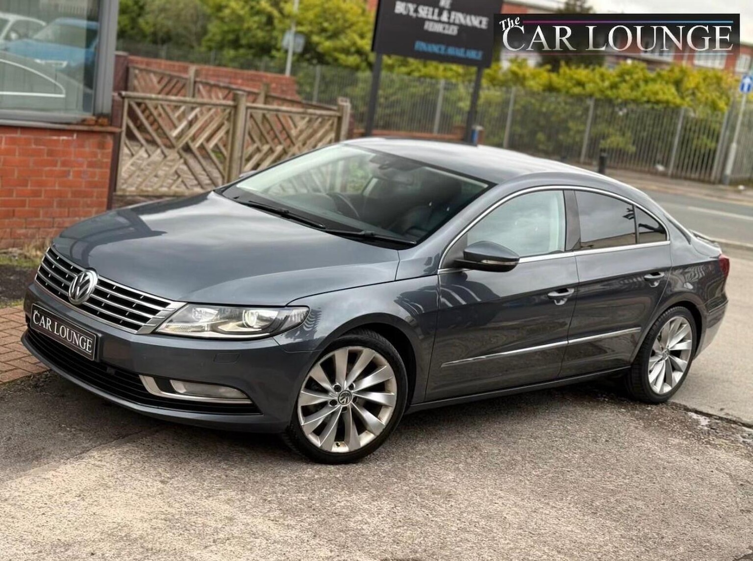 Used Volkswagen CC 2014 for sale - 78213582: Photo 1