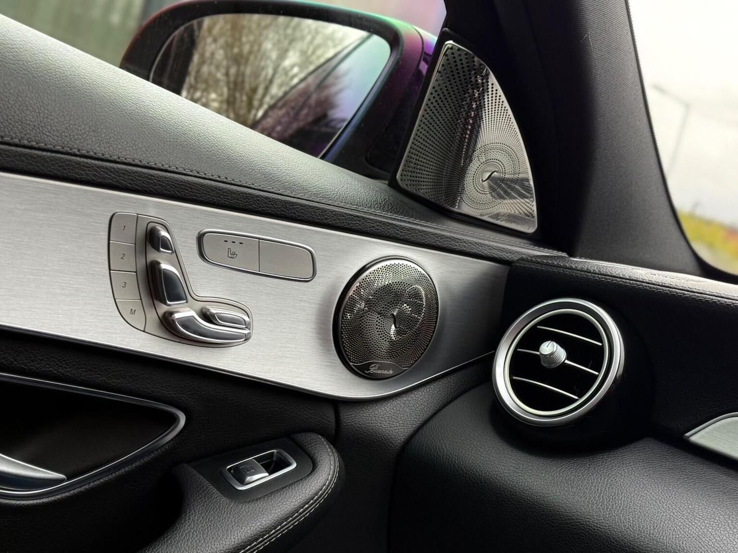 Used Mercedes-Benz C Class 2015 for sale - 77535941: Photo 19