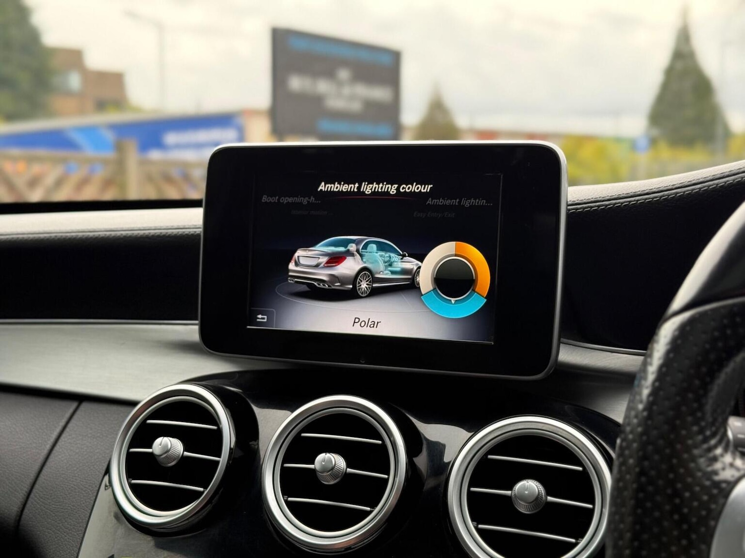 Used Mercedes-Benz C Class 2015 for sale - 77535941: Photo 23