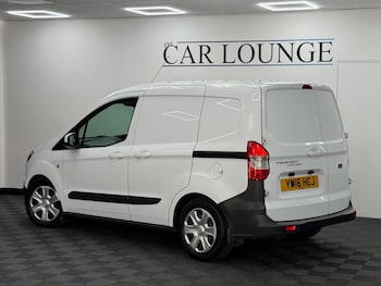Used Ford Transit Courier 2016 for sale - 78846116: Photo
