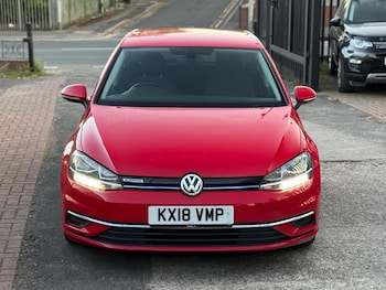Used Volkswagen Golf 2018 for sale - 79063311: Photo