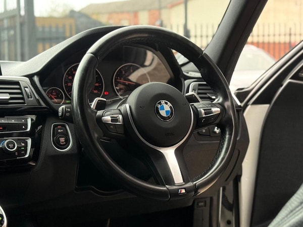 Used BMW 3 Series 2016 for sale - 76268624: Photo 21