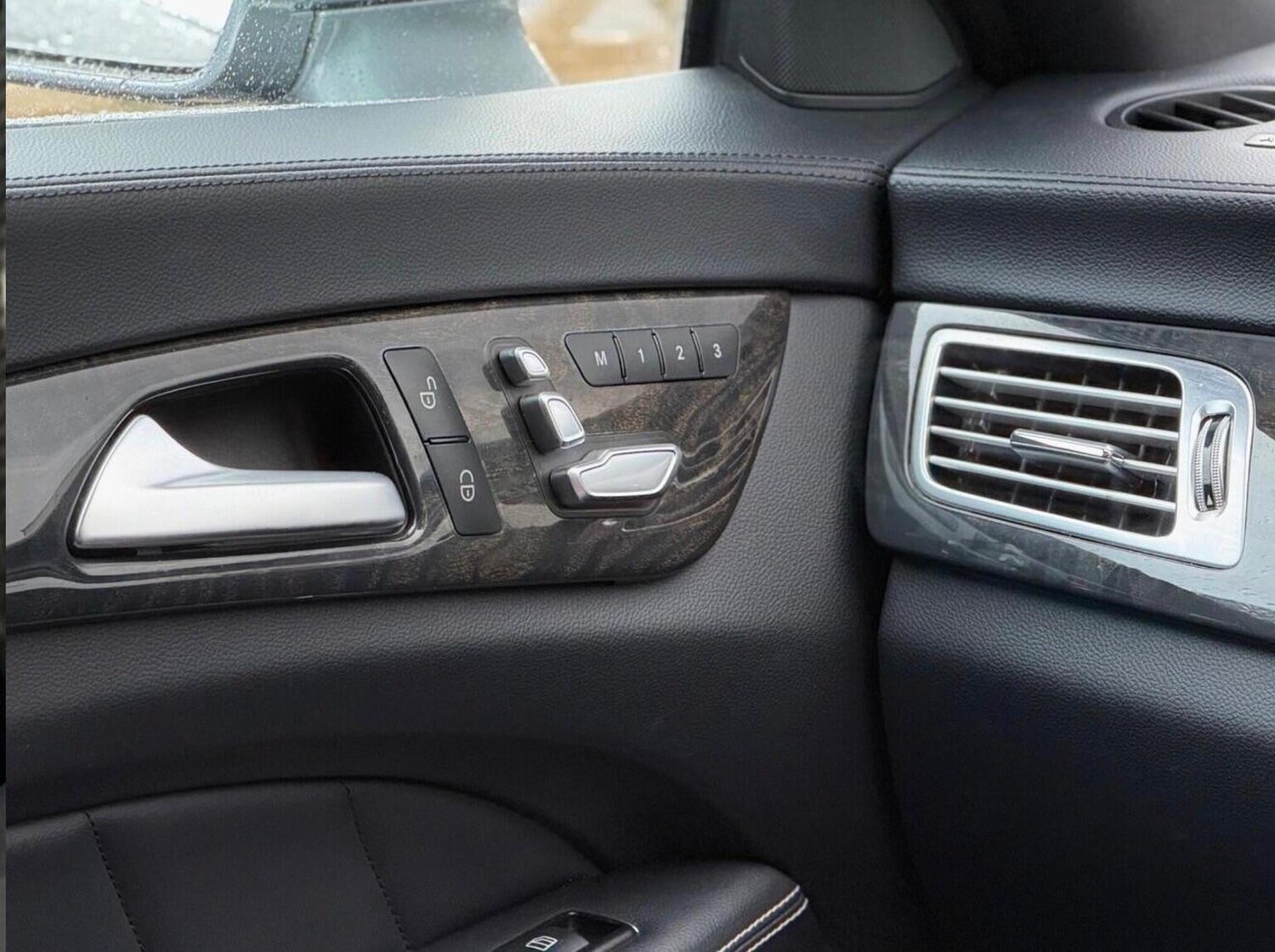 Used Mercedes-Benz CLS 2015 for sale - 77997230: Photo 20