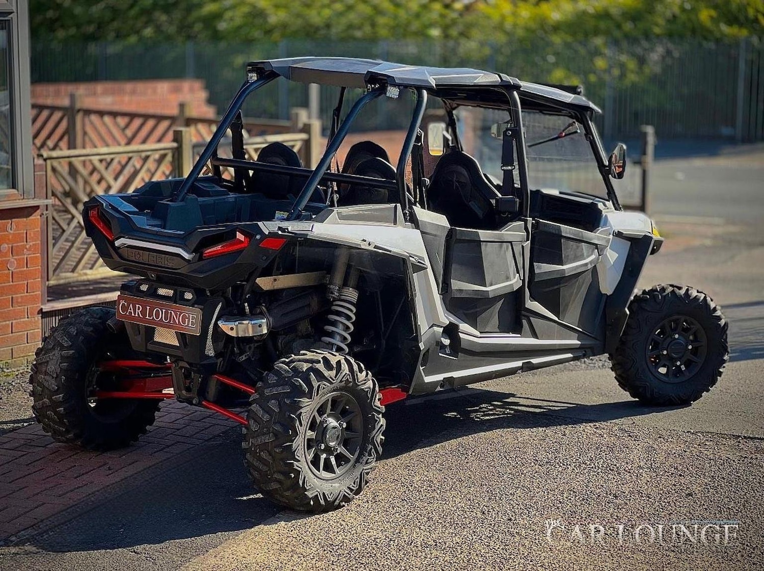 Polaris RZR