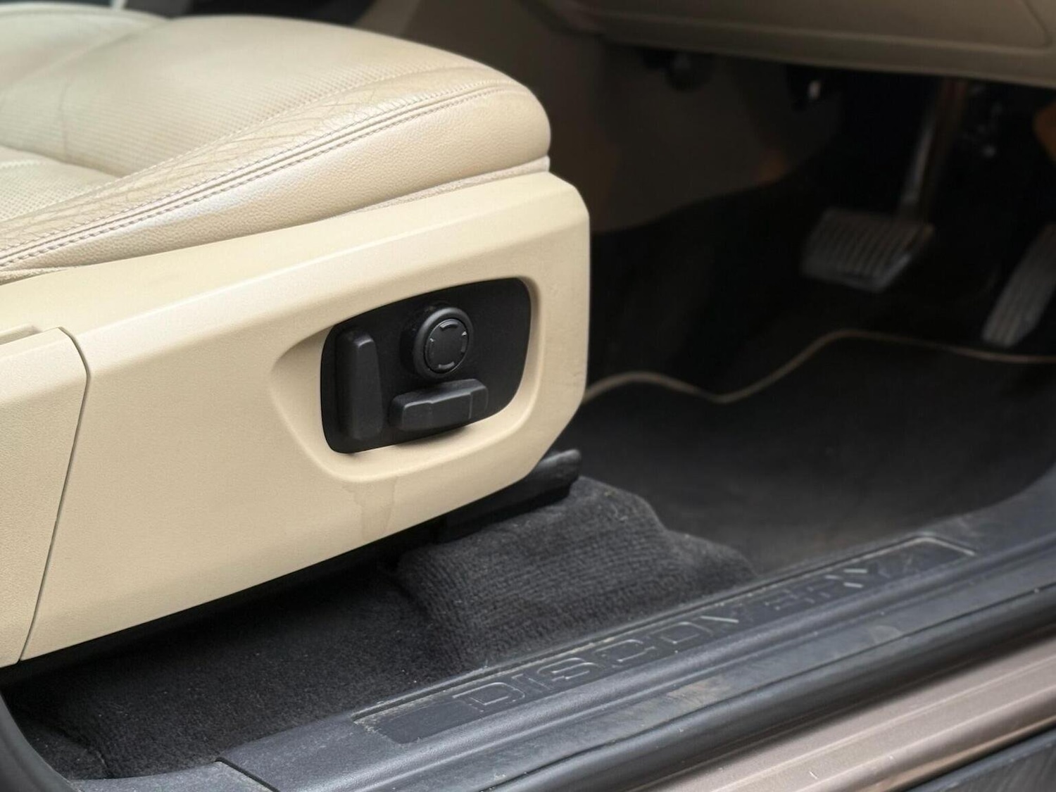 Used Land Rover Discovery Sport 2016 for sale - 76793778: Photo 22