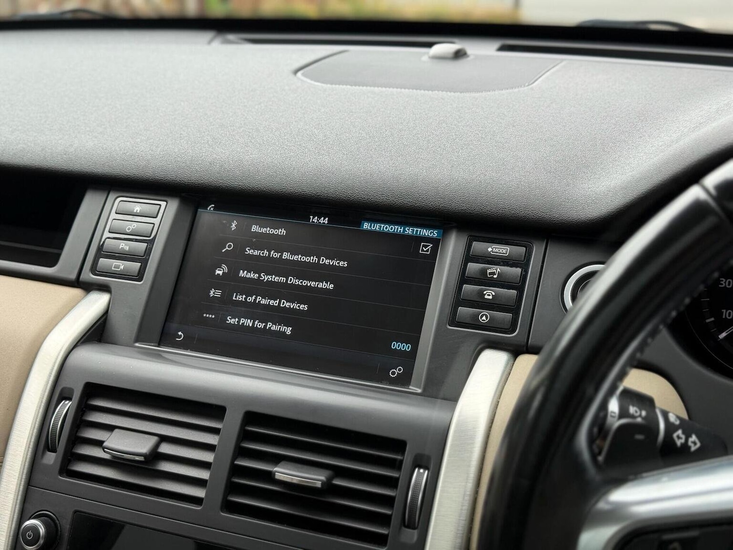 Used Land Rover Discovery Sport 2016 for sale - 76793778: Photo 29