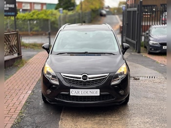 Used Vauxhall Zafira 2016 for sale - 76560080: Photo