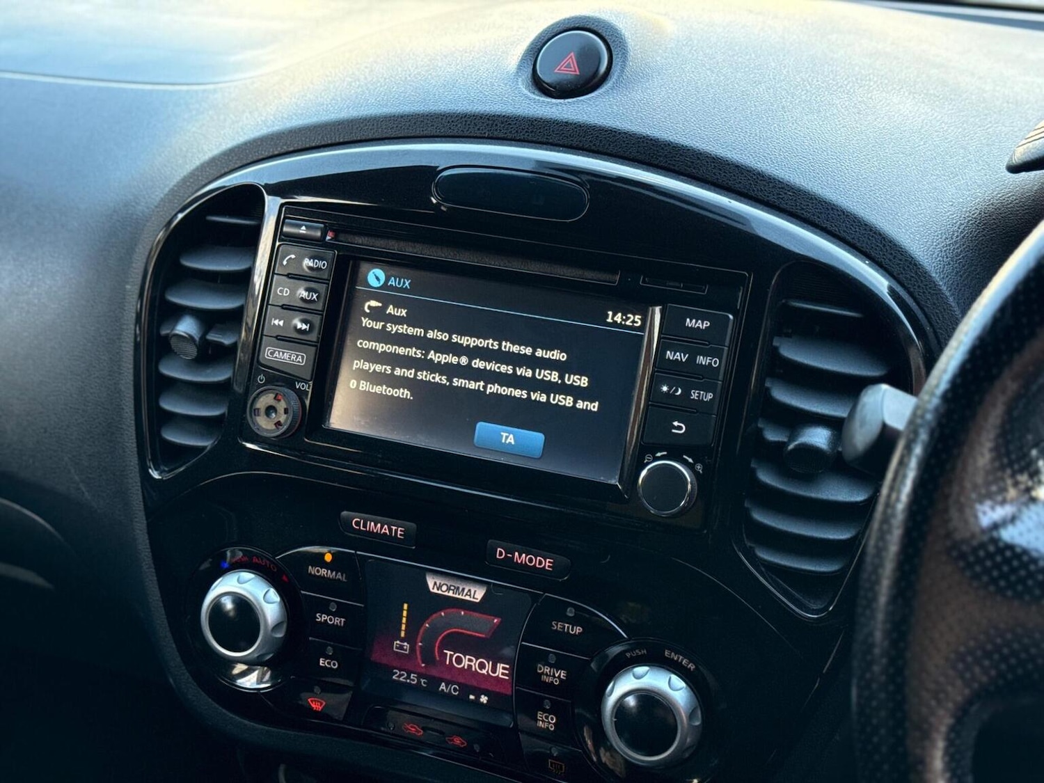 Used Nissan Juke 2014 for sale - 76571056: Photo 17