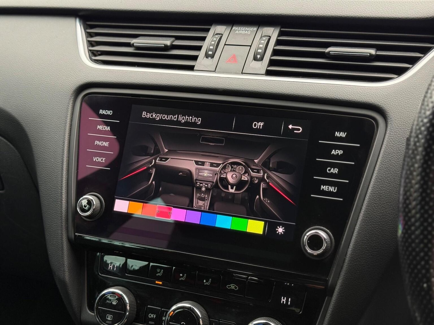 Used Skoda Octavia 2017 for sale - 77643792: Photo 32