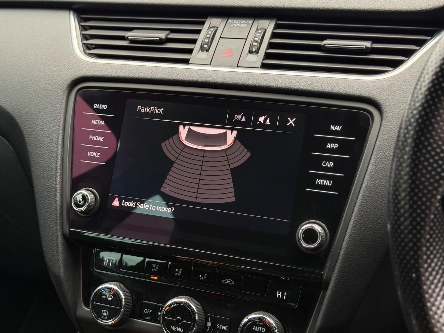 Used Skoda Octavia 2017 for sale - 77643792: Photo 34