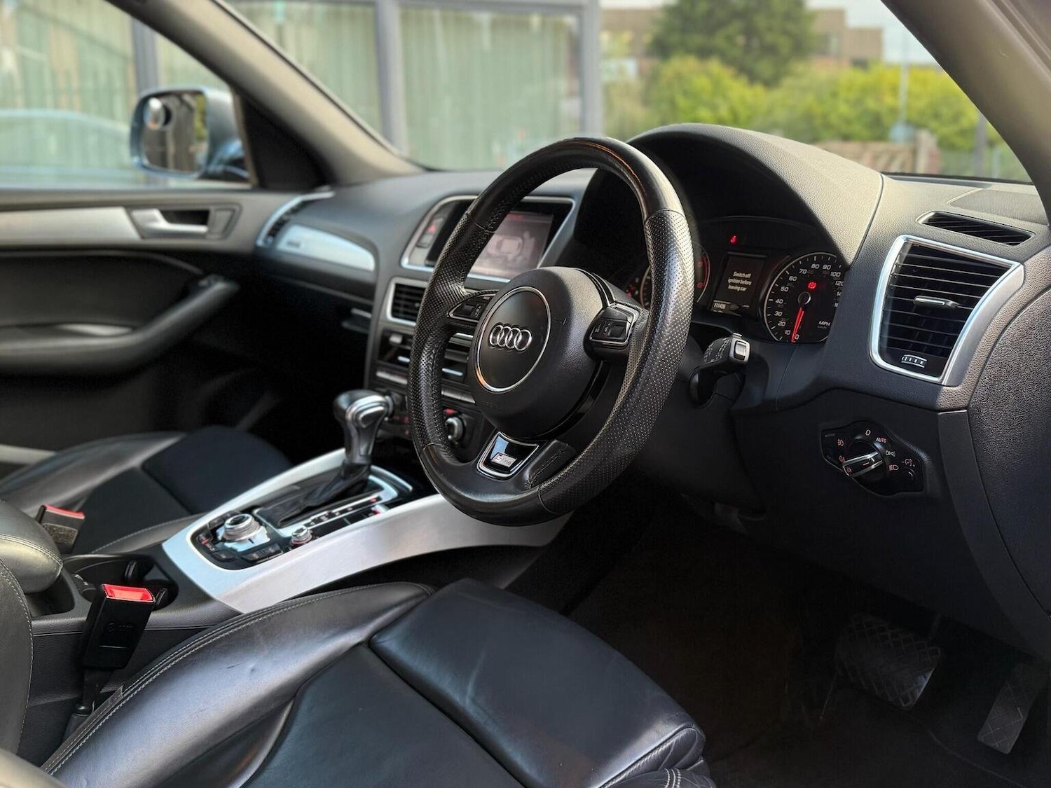 Used Audi Q5 2014 for sale - 76058128: Photo 19