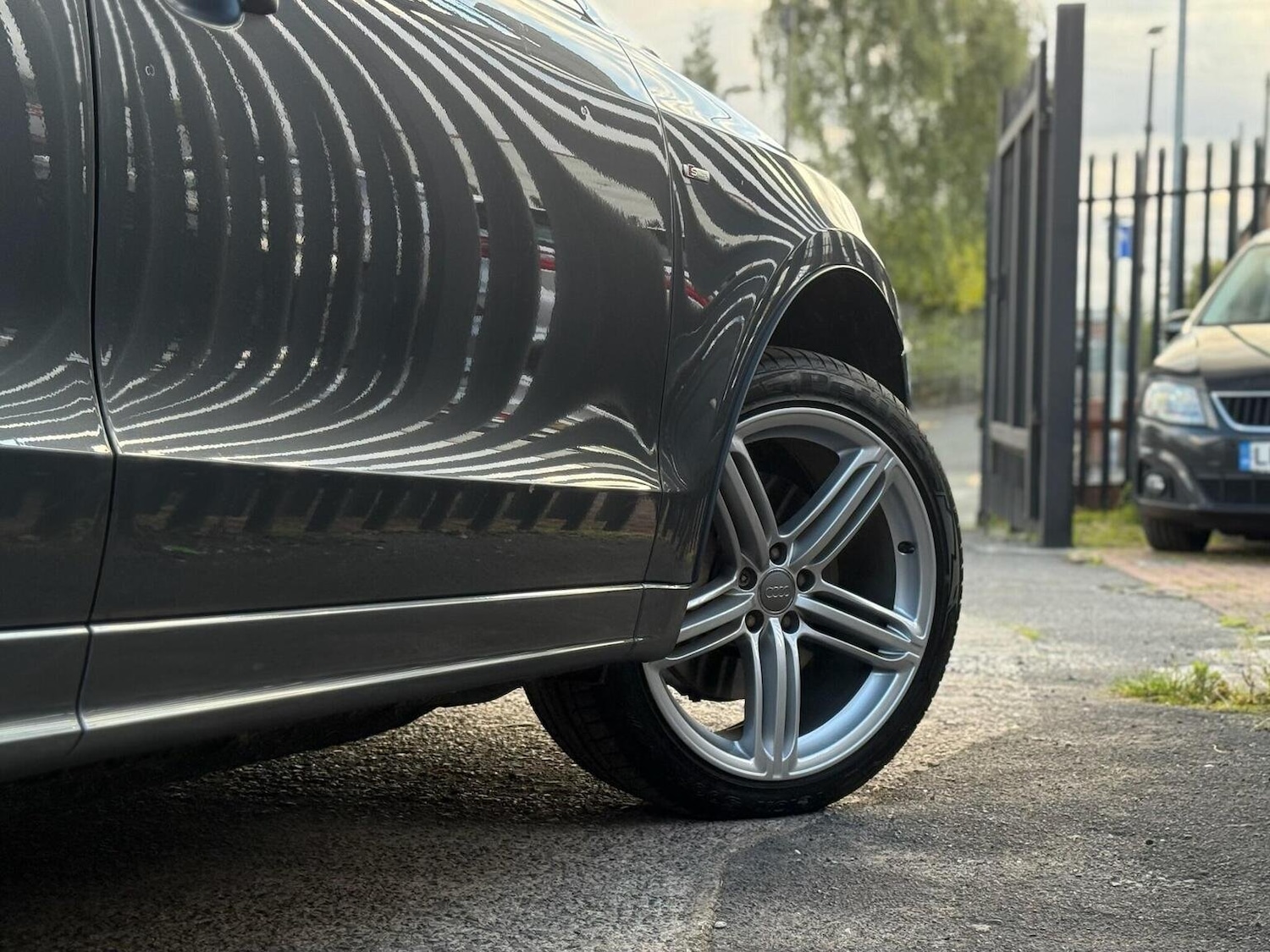 Used Audi Q5 2014 for sale - 76058128: Photo 8